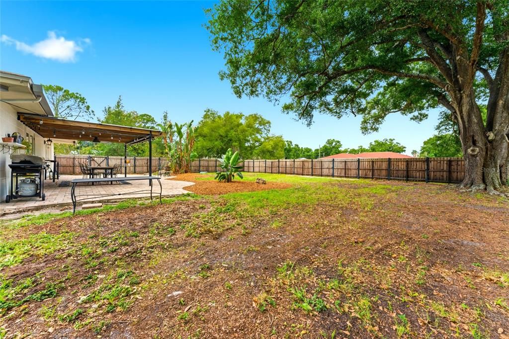 For Sale: $499,000 (3 beds, 2 baths, 1874 Square Feet)