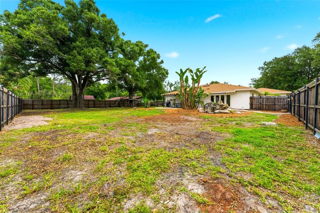 For Sale: $499,000 (3 beds, 2 baths, 1874 Square Feet)