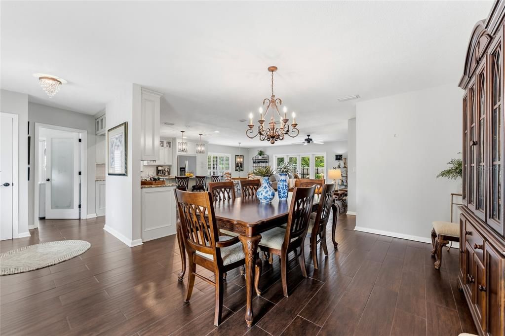 For Sale: $499,000 (3 beds, 2 baths, 1874 Square Feet)