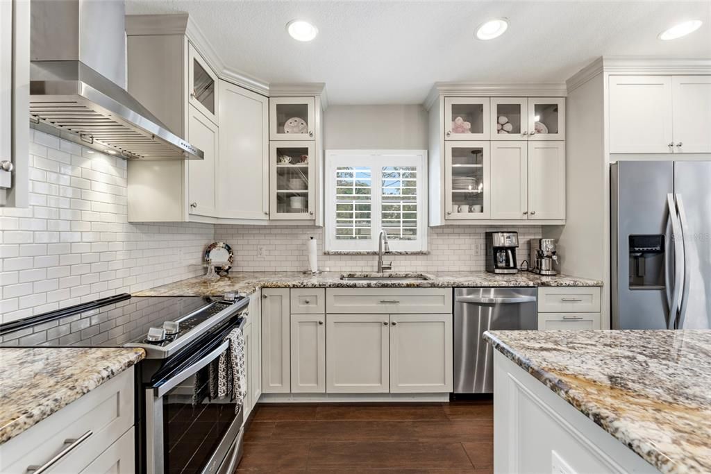 For Sale: $499,000 (3 beds, 2 baths, 1874 Square Feet)