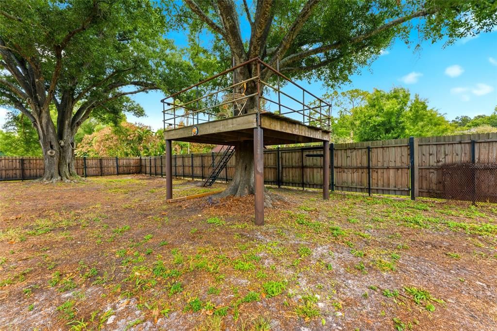 For Sale: $499,000 (3 beds, 2 baths, 1874 Square Feet)