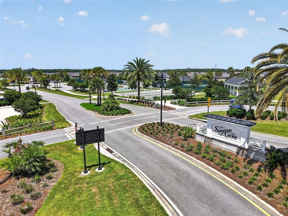 For Sale: $575,000 (4 beds, 2 baths, 2012 Square Feet)