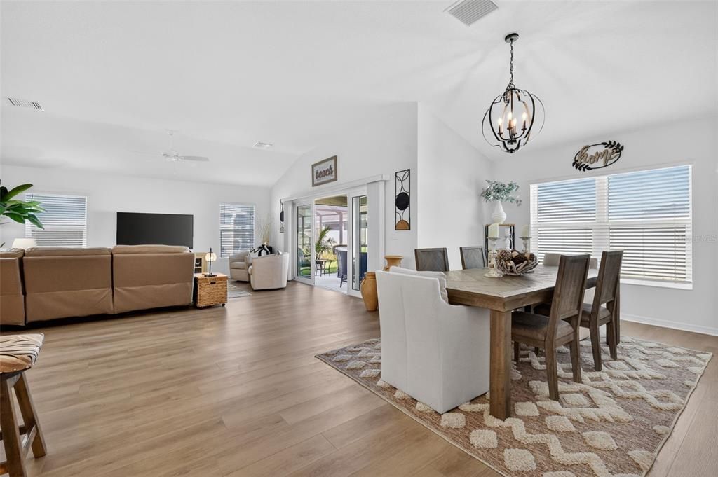 For Sale: $575,000 (4 beds, 2 baths, 2012 Square Feet)