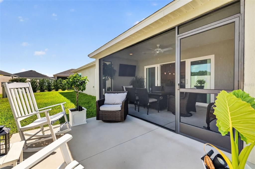 For Sale: $575,000 (4 beds, 2 baths, 2012 Square Feet)