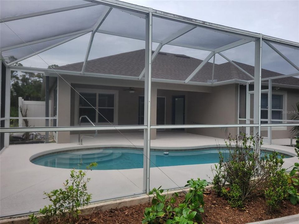 En Venta: $365,000 (3 camas, 2 baños, 1909 Pies cuadrados)