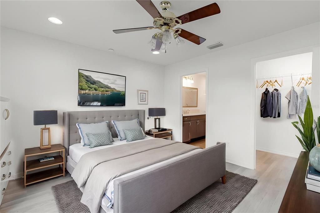 For Sale: $325,000 (2 beds, 2 baths, 1134 Square Feet)