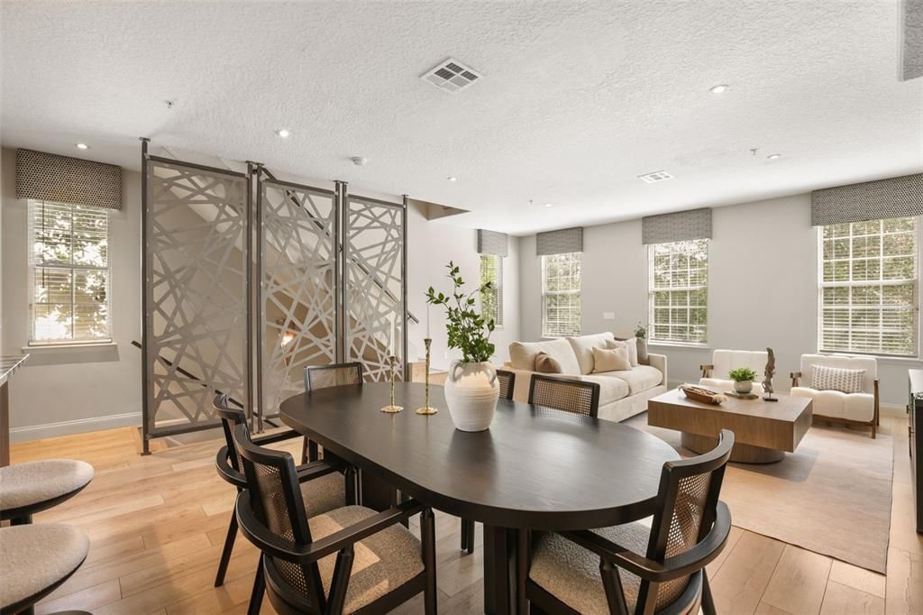For Sale: $715,000 (3 beds, 3 baths, 1887 Square Feet)