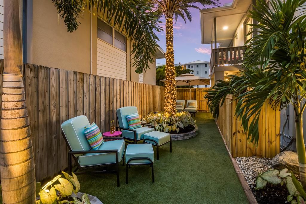 For Sale: $3,995,000 (4 beds, 0 baths, 2752 Square Feet)