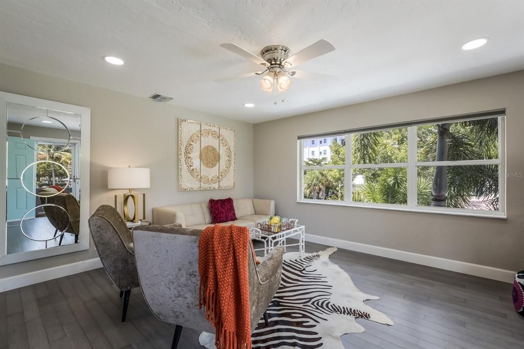 For Sale: $3,995,000 (4 beds, 0 baths, 2752 Square Feet)