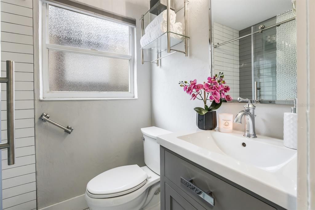 For Sale: $3,995,000 (4 beds, 0 baths, 2752 Square Feet)
