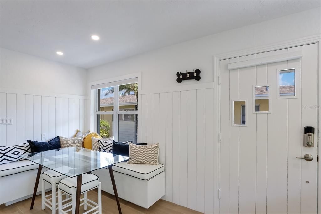 For Sale: $3,995,000 (4 beds, 0 baths, 2752 Square Feet)