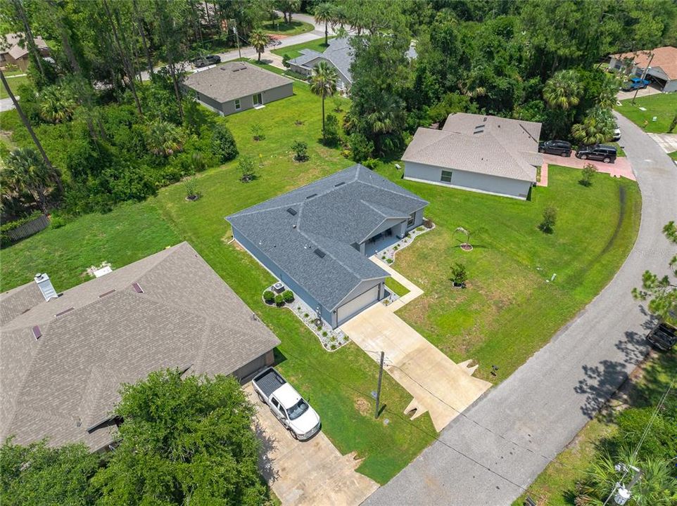 For Sale: $349,900 (3 beds, 2 baths, 1700 Square Feet)