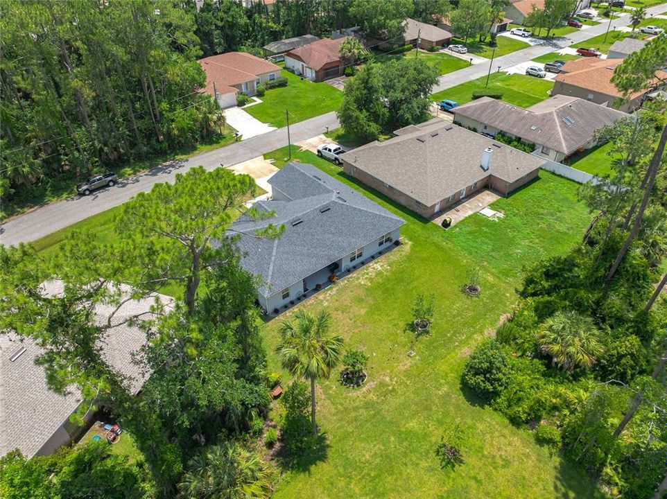 For Sale: $349,900 (3 beds, 2 baths, 1700 Square Feet)