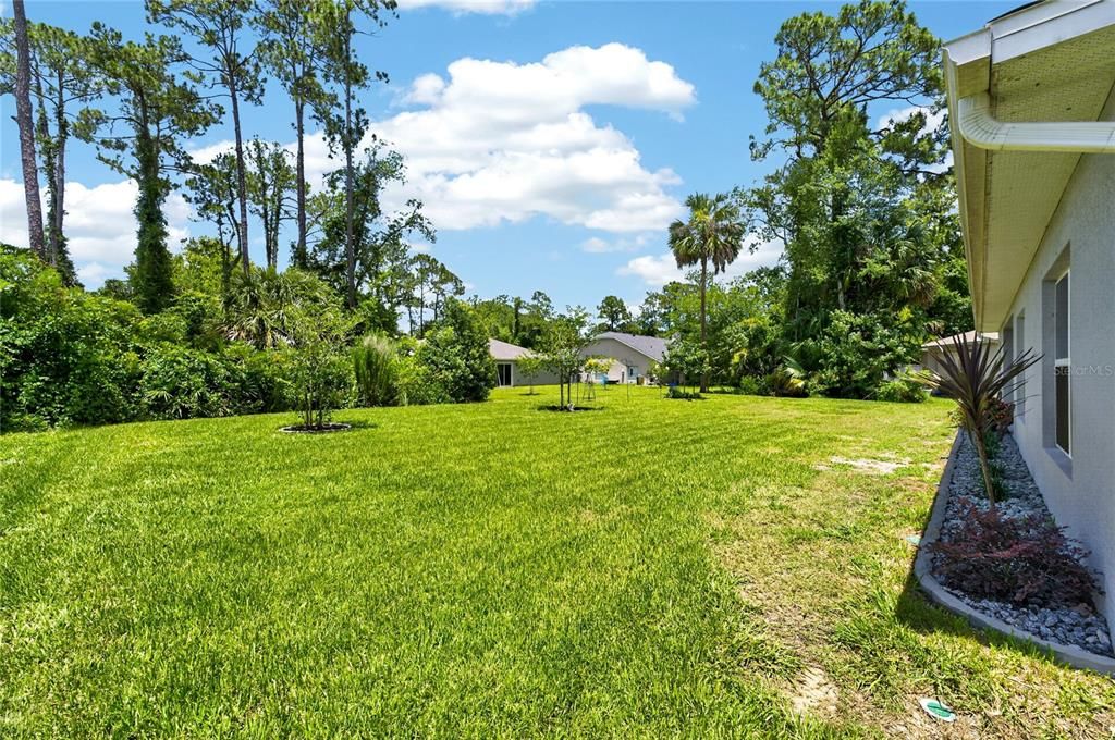 For Sale: $349,900 (3 beds, 2 baths, 1700 Square Feet)