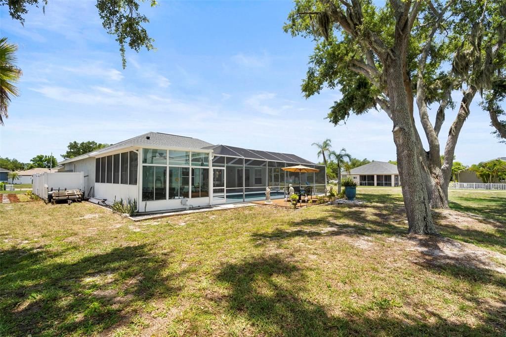 Active With Contract: $479,500 (3 beds, 2 baths, 1967 Square Feet)
