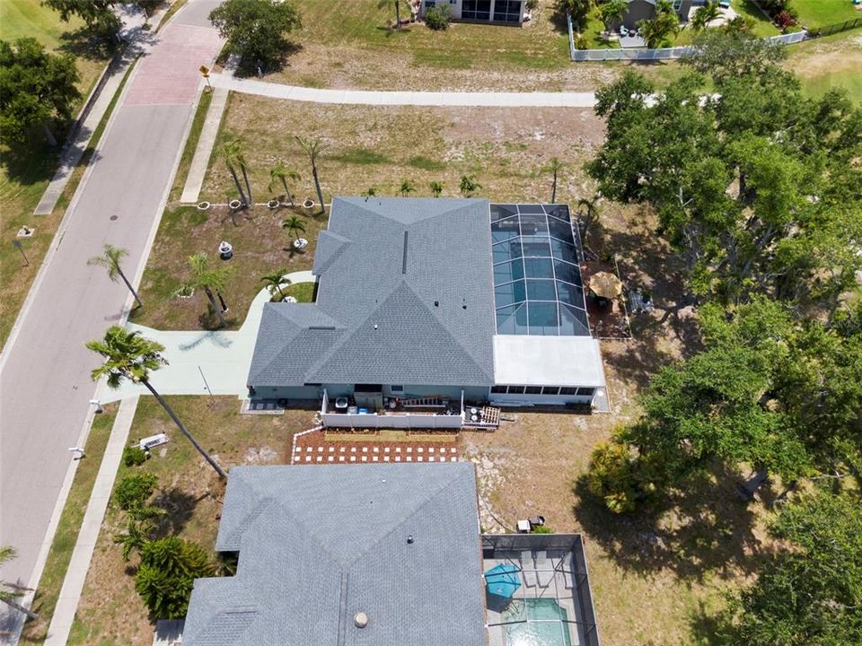 Active With Contract: $479,500 (3 beds, 2 baths, 1967 Square Feet)