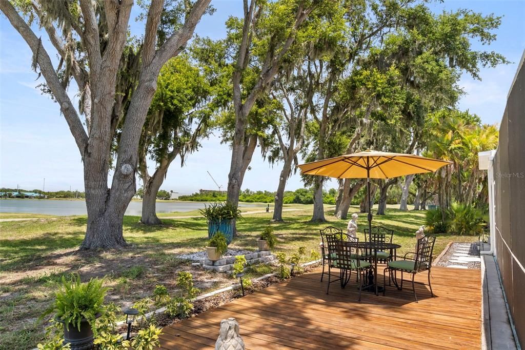 Active With Contract: $479,500 (3 beds, 2 baths, 1967 Square Feet)