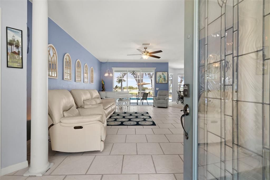 Active With Contract: $479,500 (3 beds, 2 baths, 1967 Square Feet)