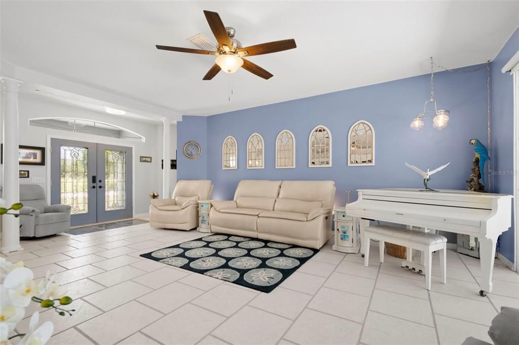 Active With Contract: $479,500 (3 beds, 2 baths, 1967 Square Feet)