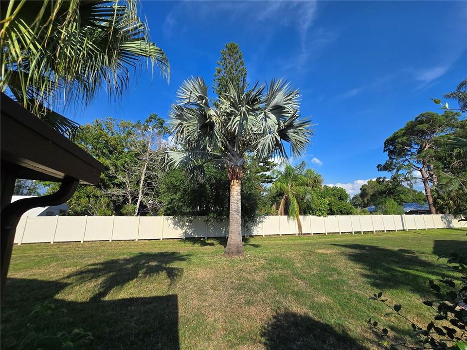 For Rent: $1,800 (2 beds, 2 baths, 1222 Square Feet)