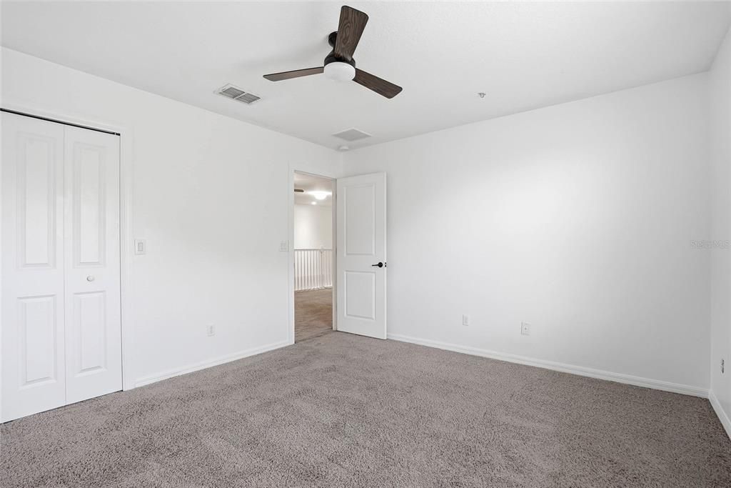 На продажу: $725,000 (7 спален, 4 ванн, 4054 Квадратных фут)