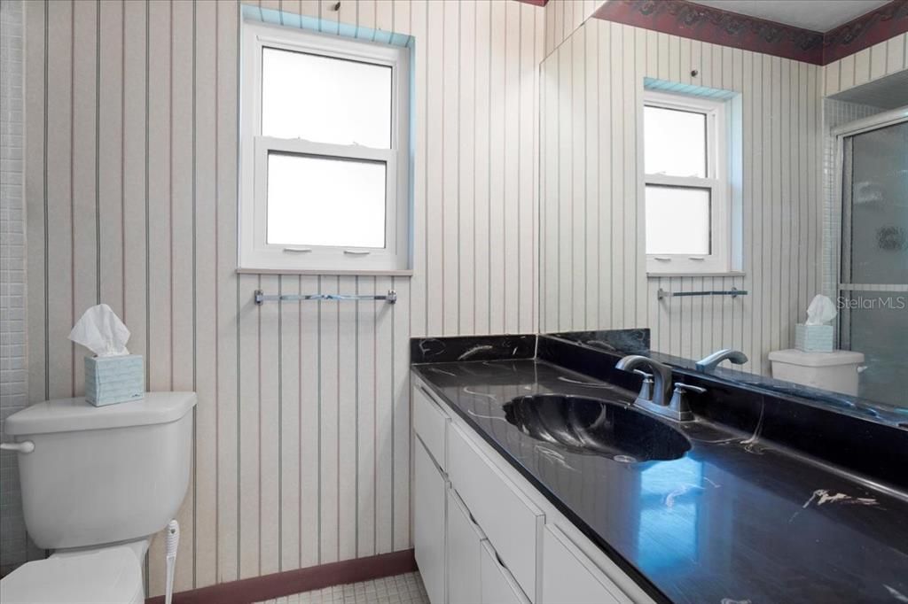 En Venta: $379,000 (3 camas, 2 baños, 1835 Pies cuadrados)
