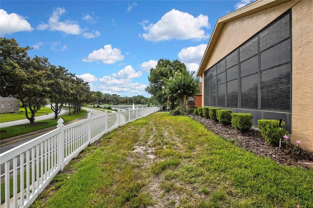 For Sale: $269,900 (2 beds, 2 baths, 1736 Square Feet)