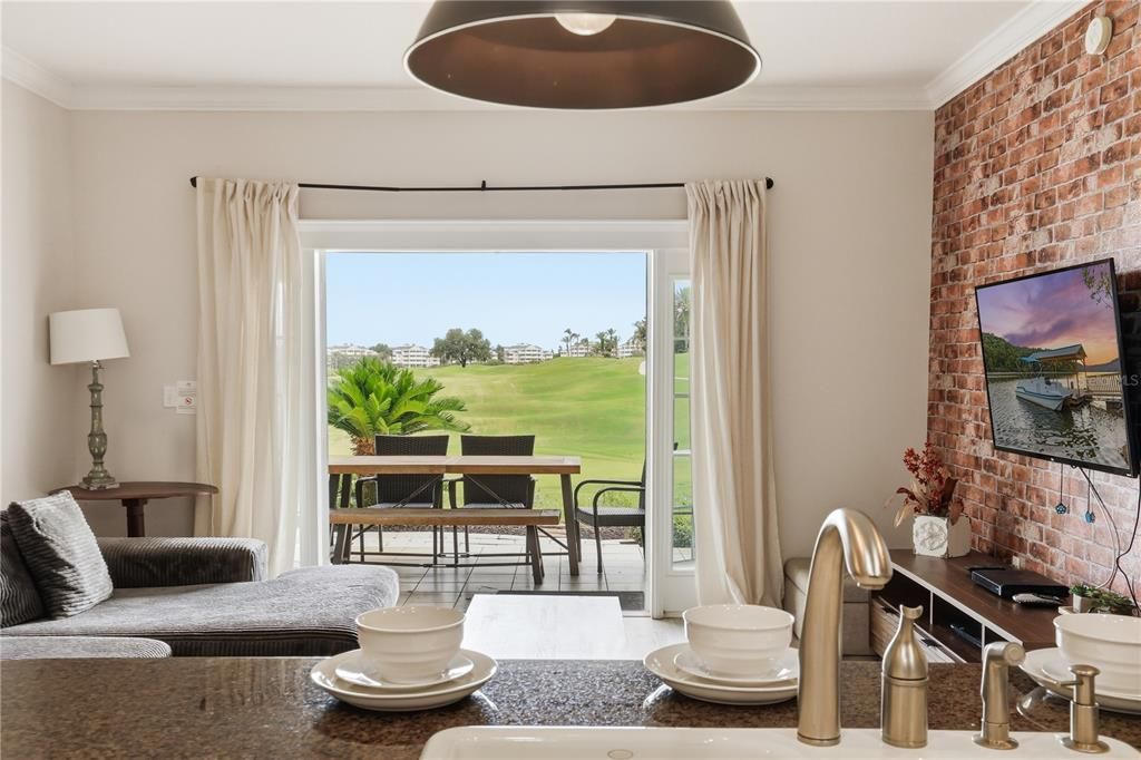For Sale: $305,000 (3 beds, 2 baths, 1344 Square Feet)