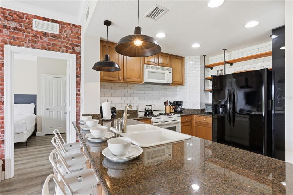For Sale: $305,000 (3 beds, 2 baths, 1344 Square Feet)