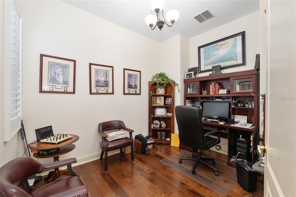 For Sale: $329,000 (3 beds, 2 baths, 2266 Square Feet)
