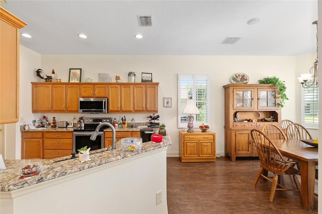 For Sale: $329,000 (3 beds, 2 baths, 2266 Square Feet)