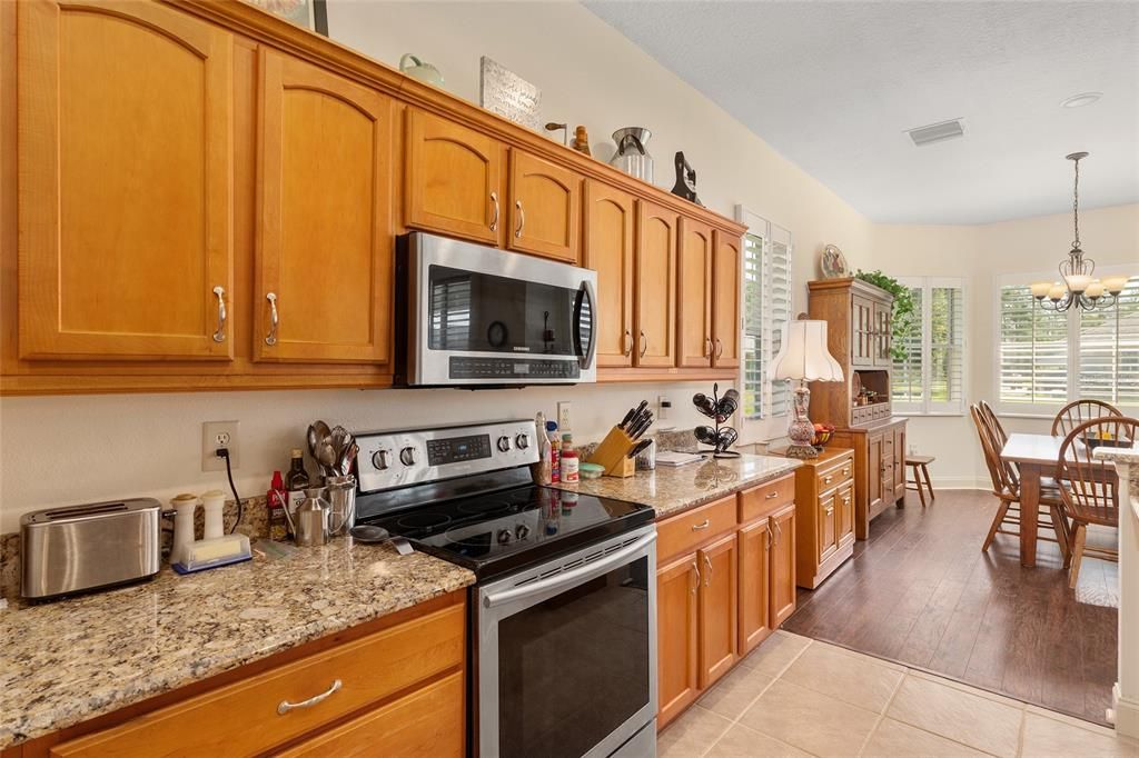 For Sale: $329,000 (3 beds, 2 baths, 2266 Square Feet)
