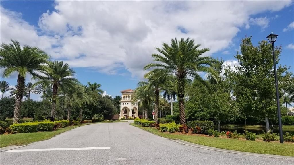 For Sale: $364,900 (2 beds, 2 baths, 1443 Square Feet)