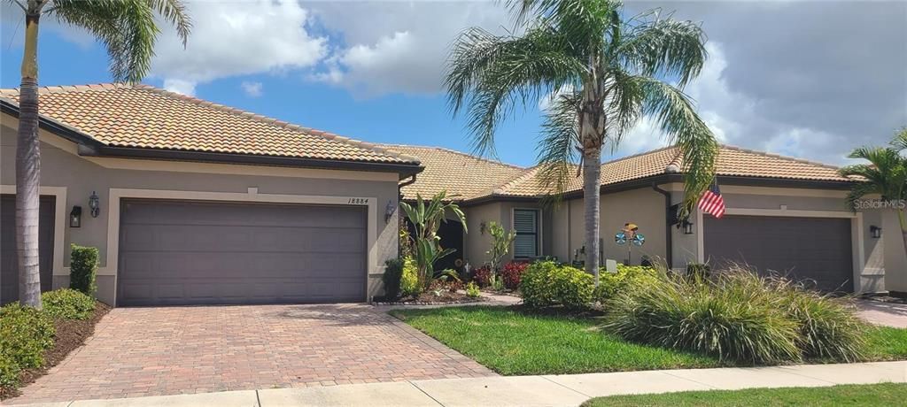 For Sale: $364,900 (2 beds, 2 baths, 1443 Square Feet)