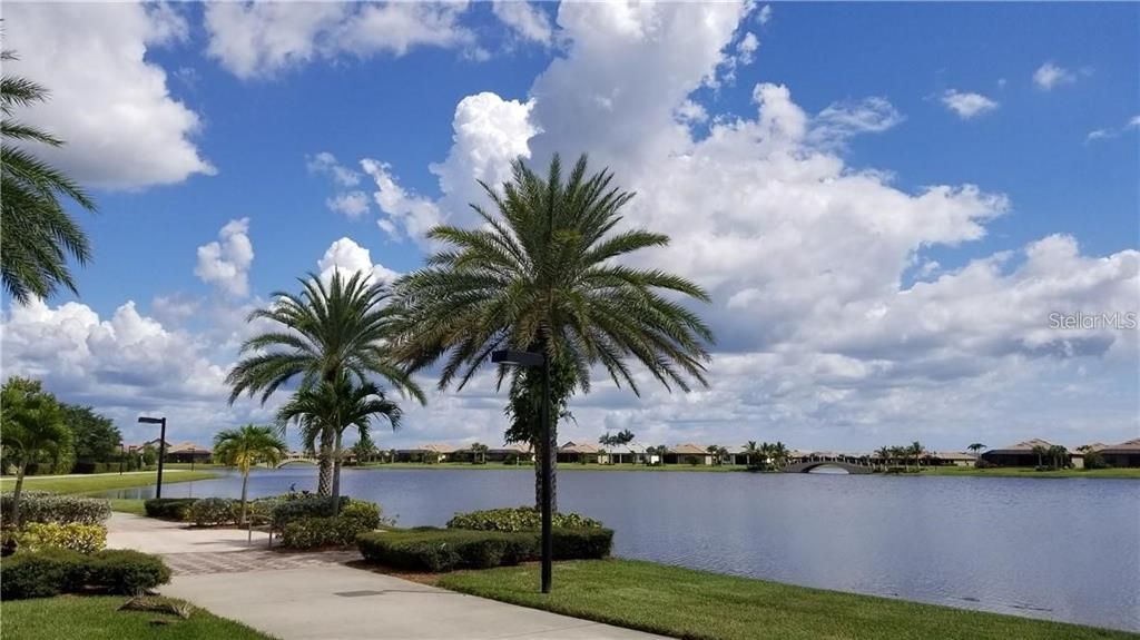 For Sale: $364,900 (2 beds, 2 baths, 1443 Square Feet)