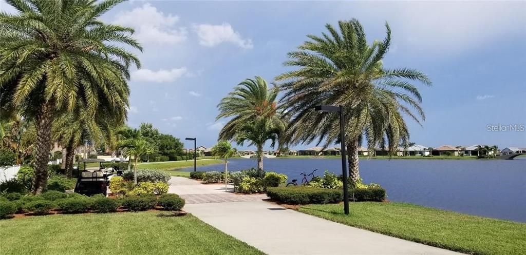For Sale: $364,900 (2 beds, 2 baths, 1443 Square Feet)