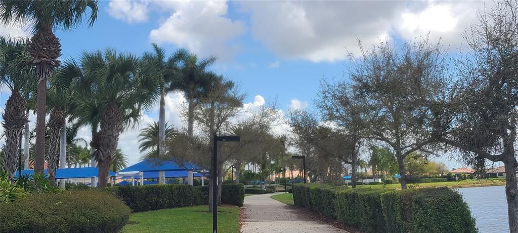 For Sale: $364,900 (2 beds, 2 baths, 1443 Square Feet)