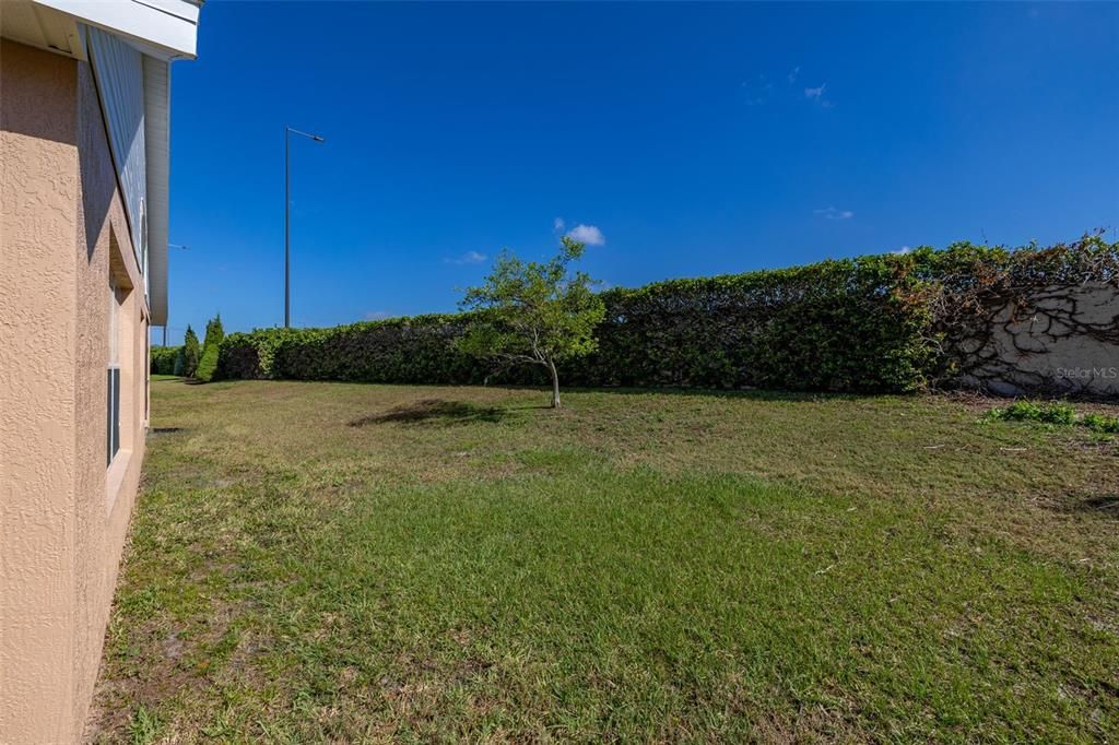 For Sale: $399,900 (3 beds, 2 baths, 1806 Square Feet)
