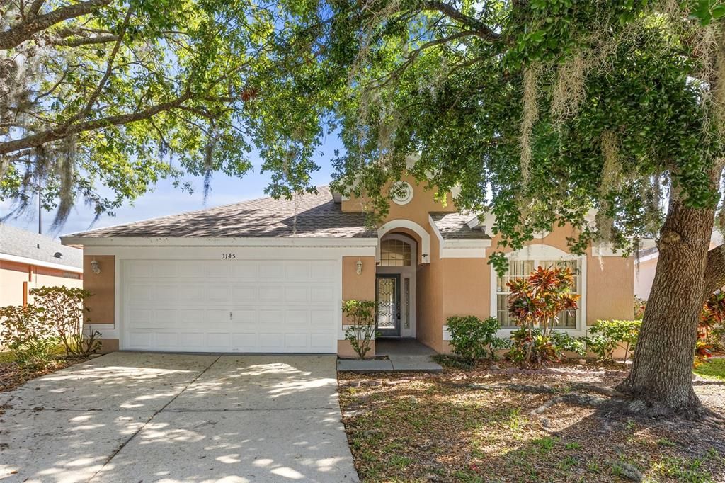 For Sale: $399,900 (3 beds, 2 baths, 1806 Square Feet)