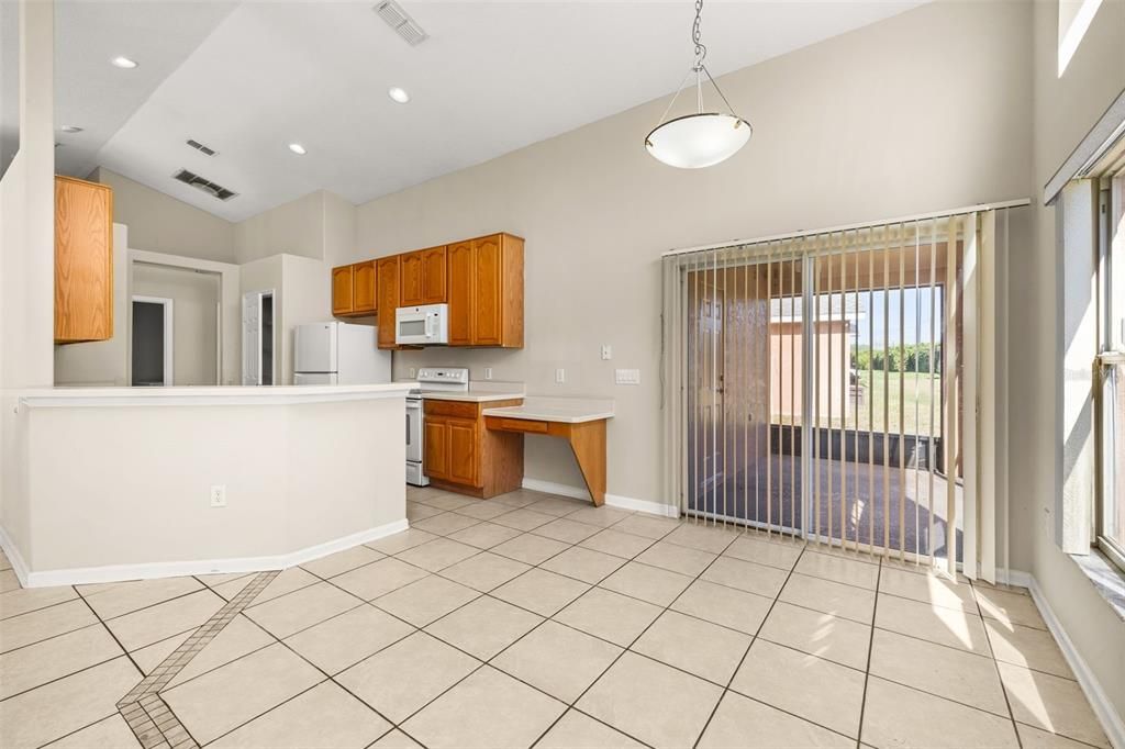 For Sale: $399,900 (3 beds, 2 baths, 1806 Square Feet)