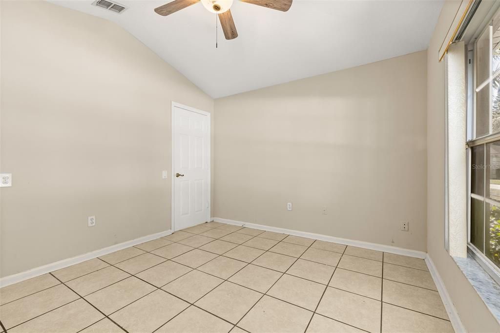 For Sale: $399,900 (3 beds, 2 baths, 1806 Square Feet)