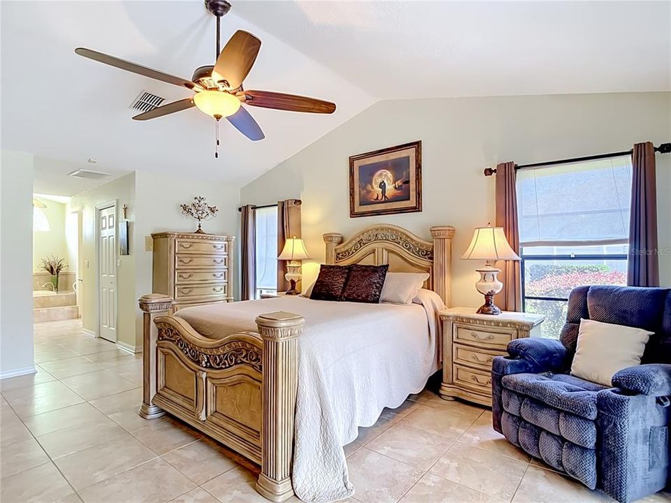 На продажу: $469,900 (3 спален, 2 ванн, 2672 Квадратных фут)