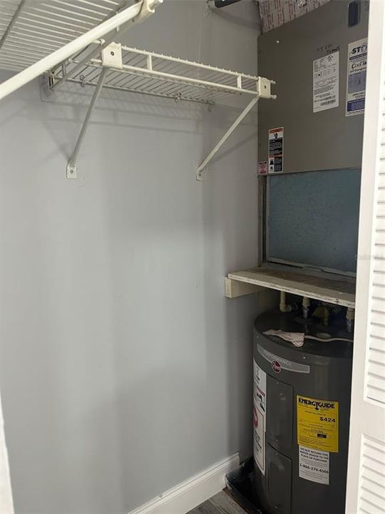 For Rent: $1,650 (2 beds, 2 baths, 964 Square Feet)