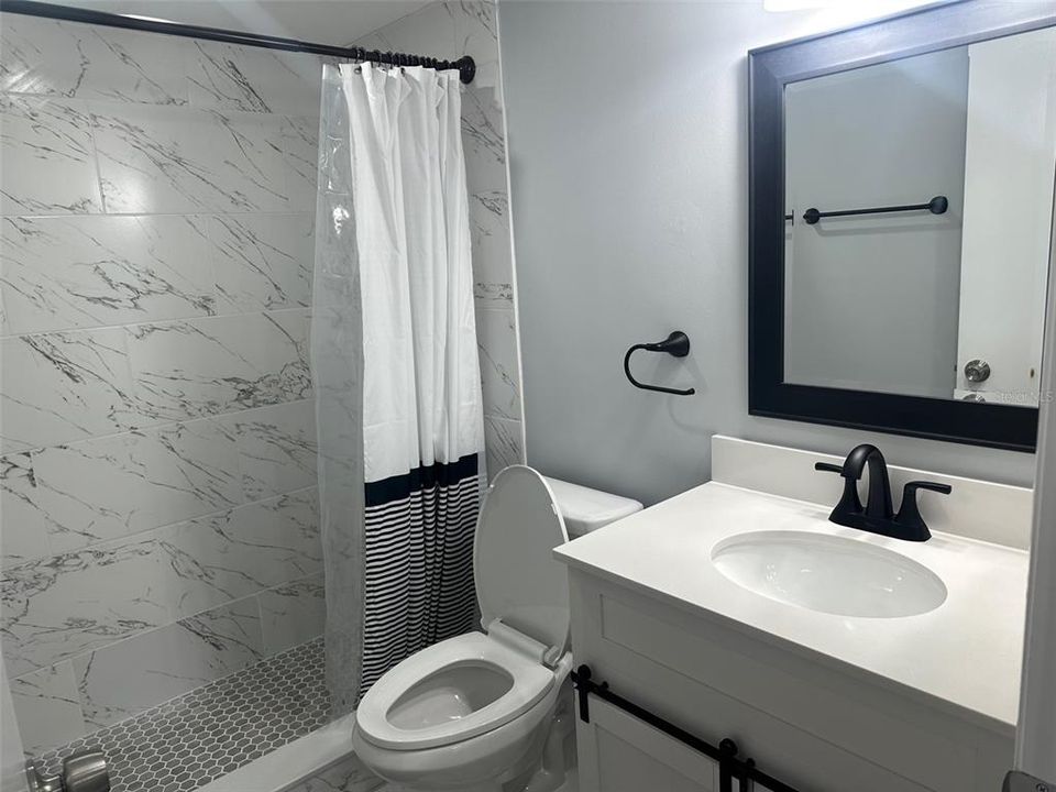 For Rent: $1,650 (2 beds, 2 baths, 964 Square Feet)