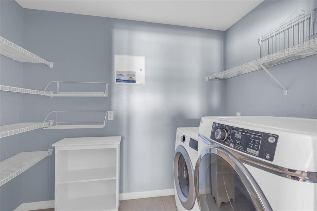 For Sale: $445,000 (4 beds, 2 baths, 2506 Square Feet)