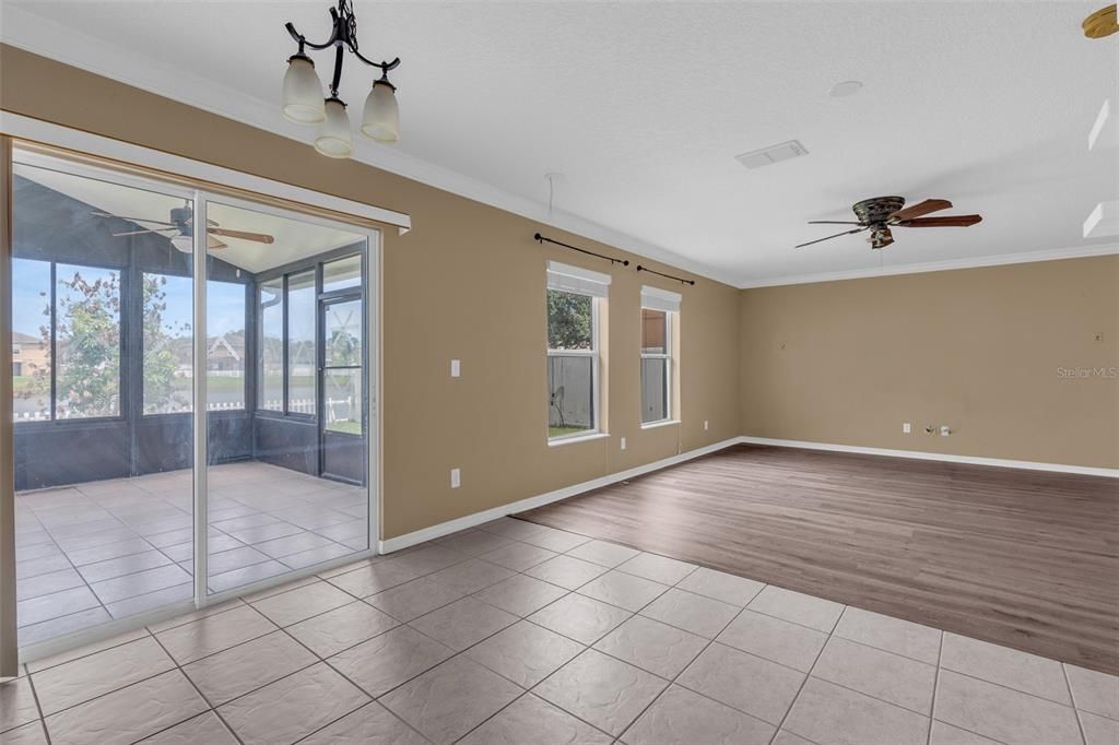 For Sale: $445,000 (4 beds, 2 baths, 2506 Square Feet)