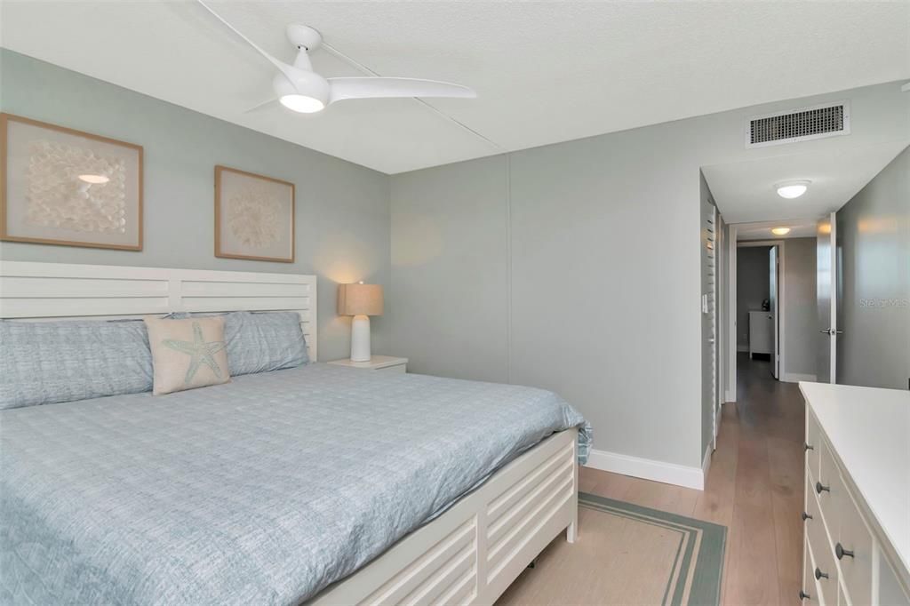 В аренду: $3,500 (2 спален, 2 ванн, 1103 Квадратных фут)