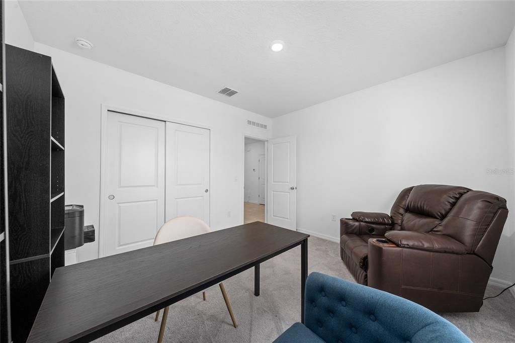 For Sale: $413,000 (4 beds, 3 baths, 2206 Square Feet)