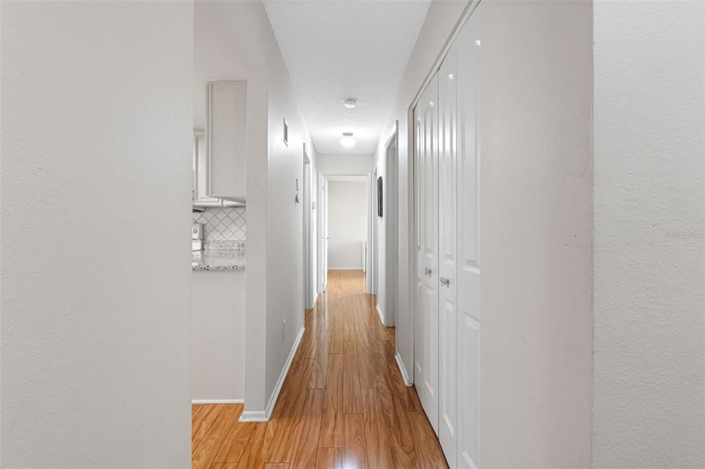 For Sale: $299,000 (3 beds, 2 baths, 1415 Square Feet)