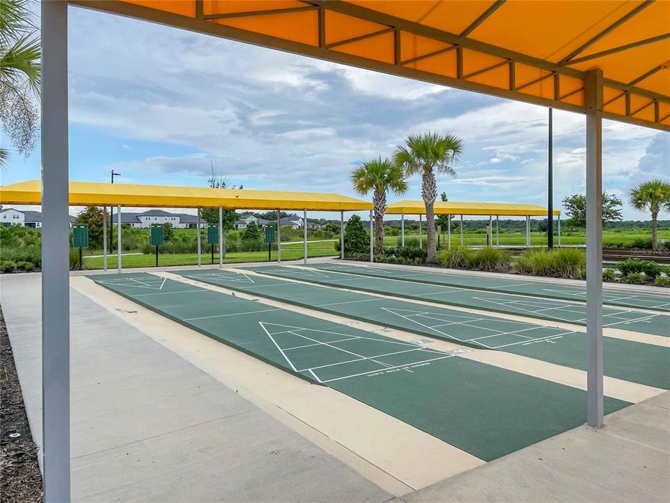 For Sale: $409,500 (3 beds, 2 baths, 2141 Square Feet)